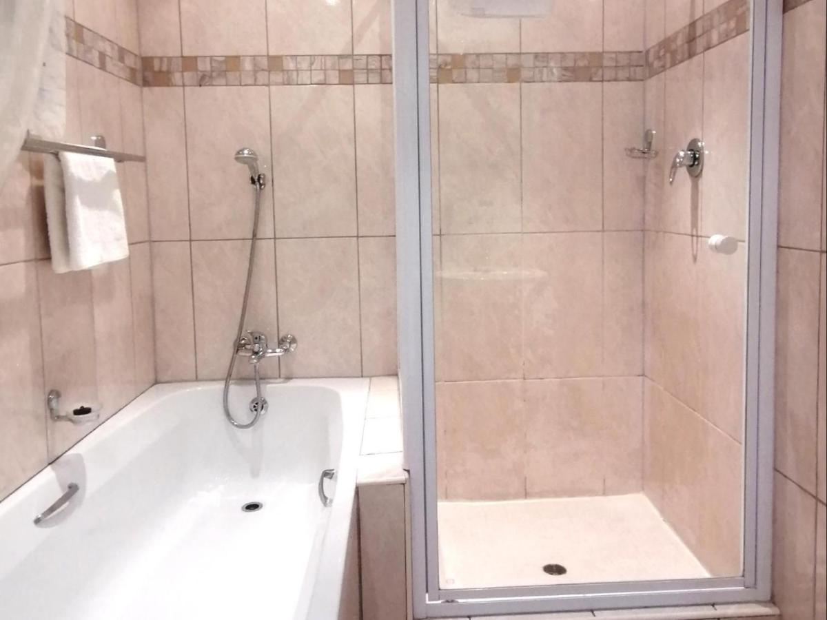 Casa Romana B&B Ladybrand Luaran gambar