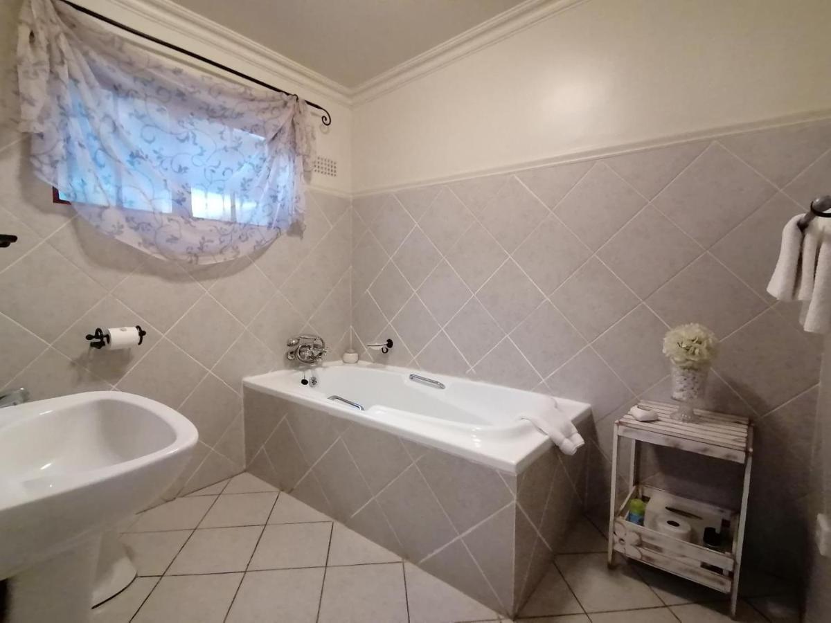Casa Romana B&B Ladybrand Luaran gambar